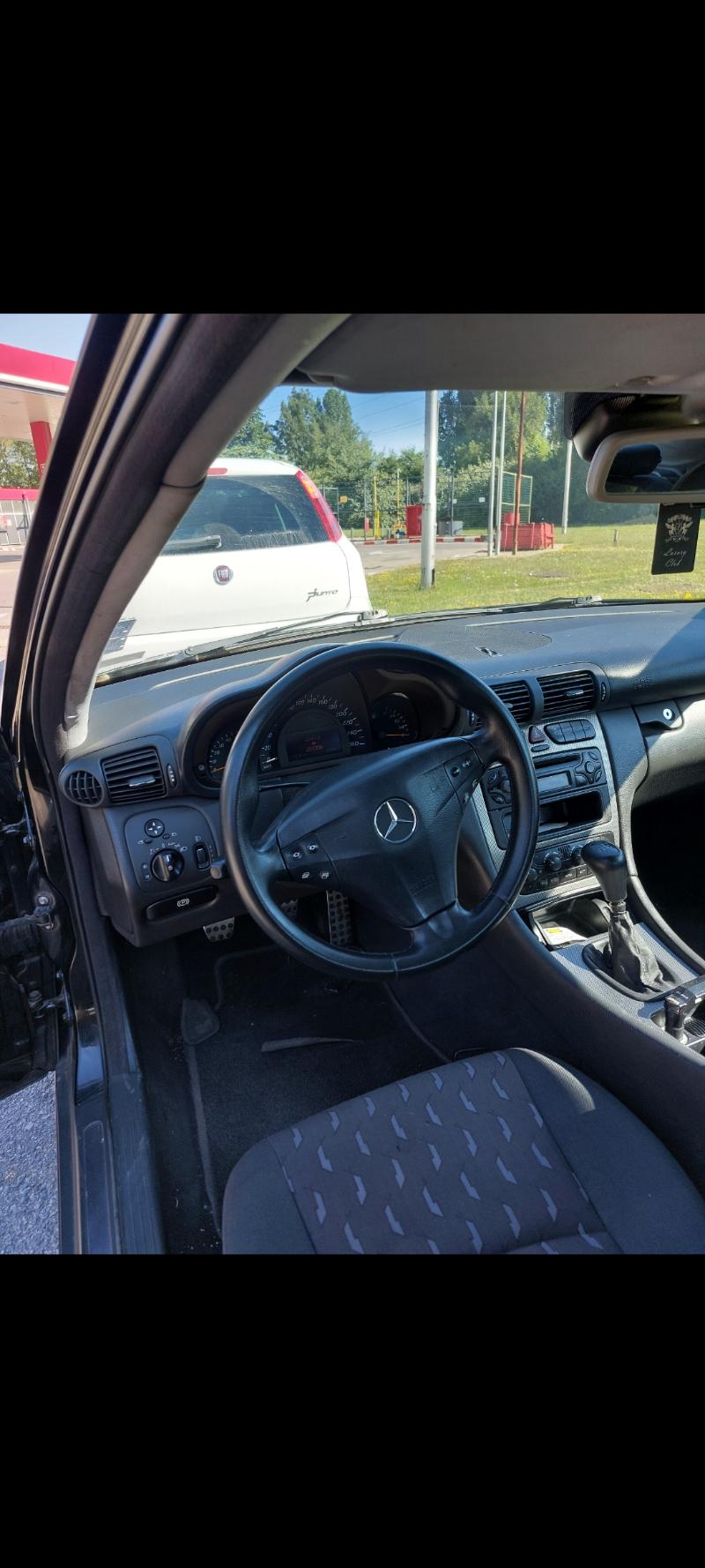 Mercedes-Benz C 220 2.2 CDI  - изображение 4