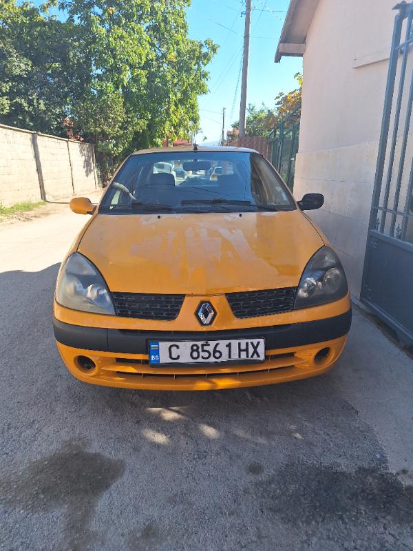 Renault Clio 1.4 16V Газ-бенз - изображение 2