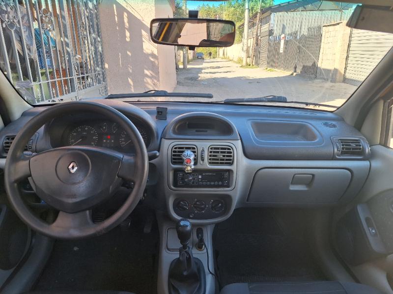 Renault Clio 1.4 16V Газ-бенз - изображение 5