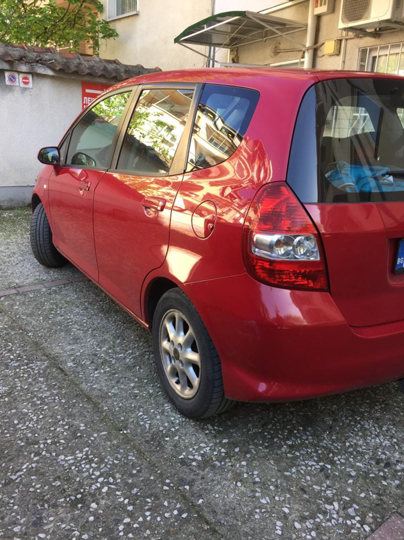 Honda Jazz 1.2 - изображение 2