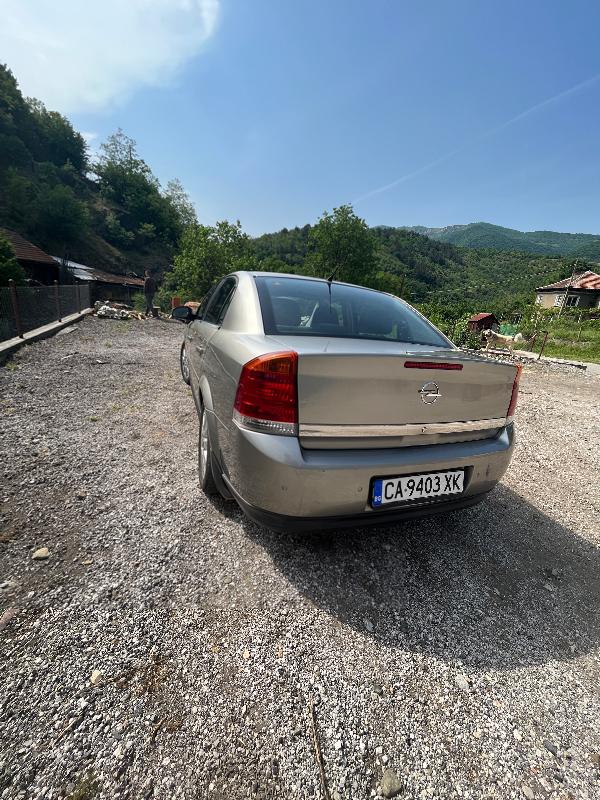 Opel Vectra  C1.8 - изображение 4