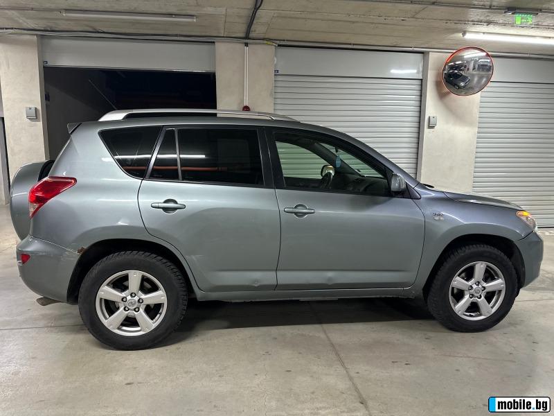 Toyota Rav4 2.2 D4D 136к.с. - изображение 4