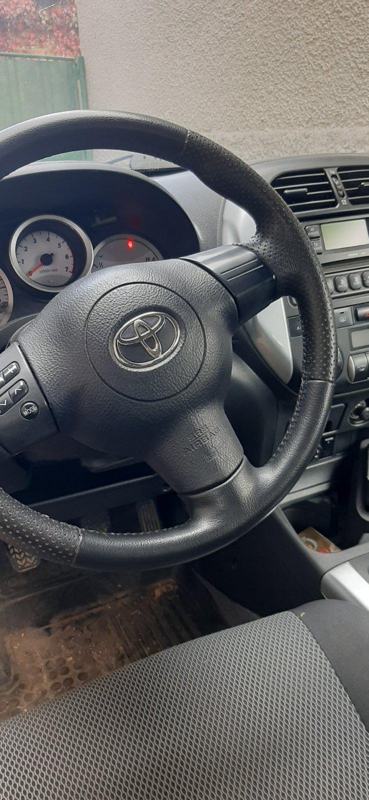 Toyota Rav4  - изображение 5