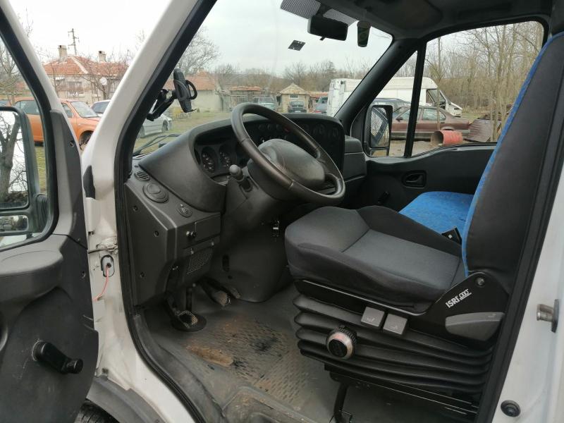 Iveco 35C9 2.8 - изображение 6