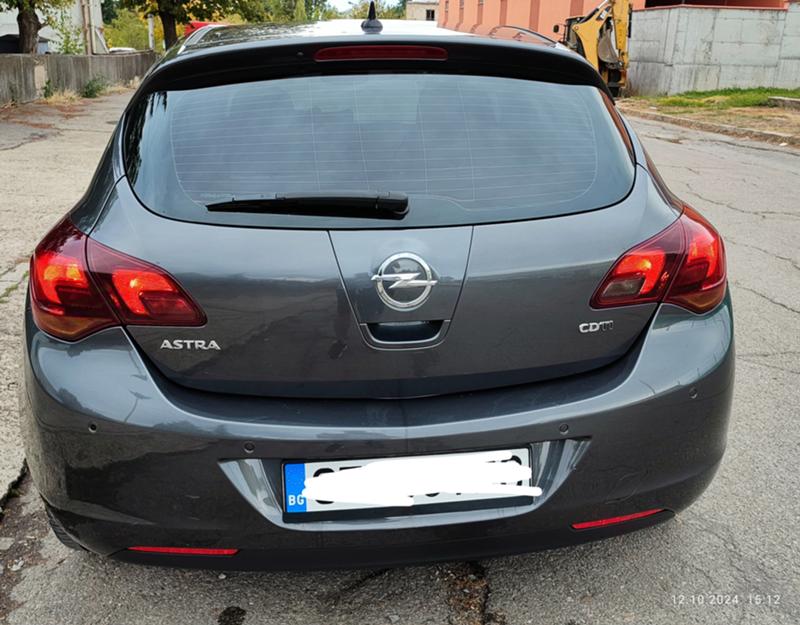 Opel Astra J - изображение 2