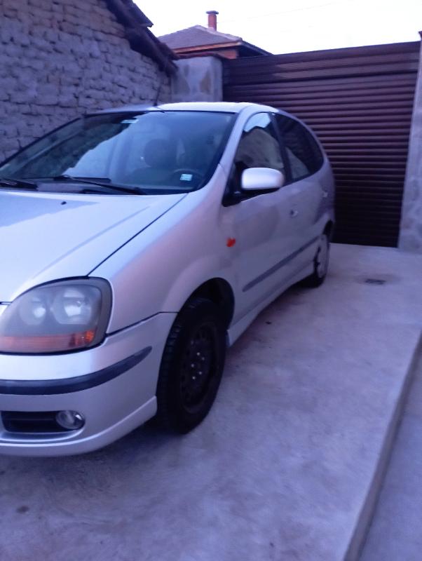 Nissan Almera tino  - изображение 3