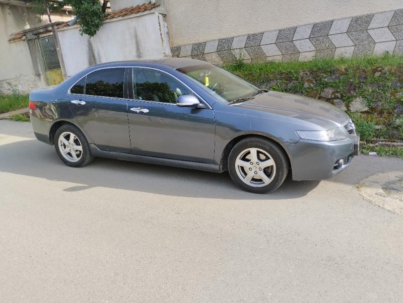 Honda Accord 2.2 i-CTDI  - изображение 2