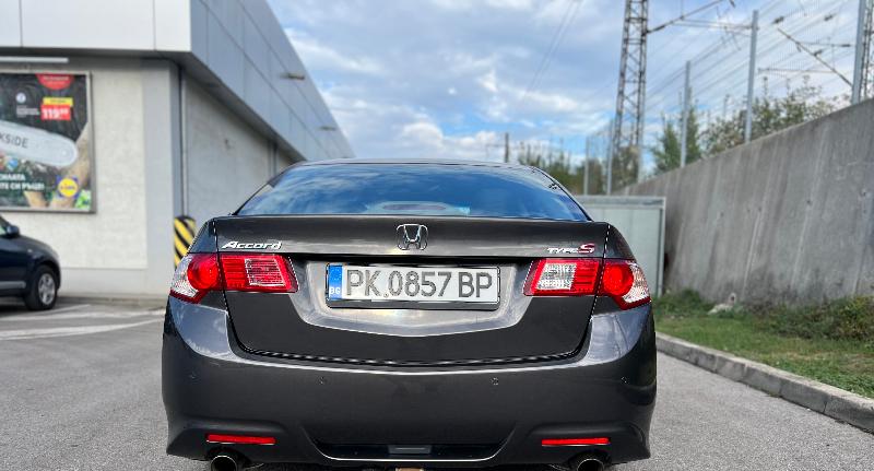 Honda Accord TypeS 2.4i - изображение 2