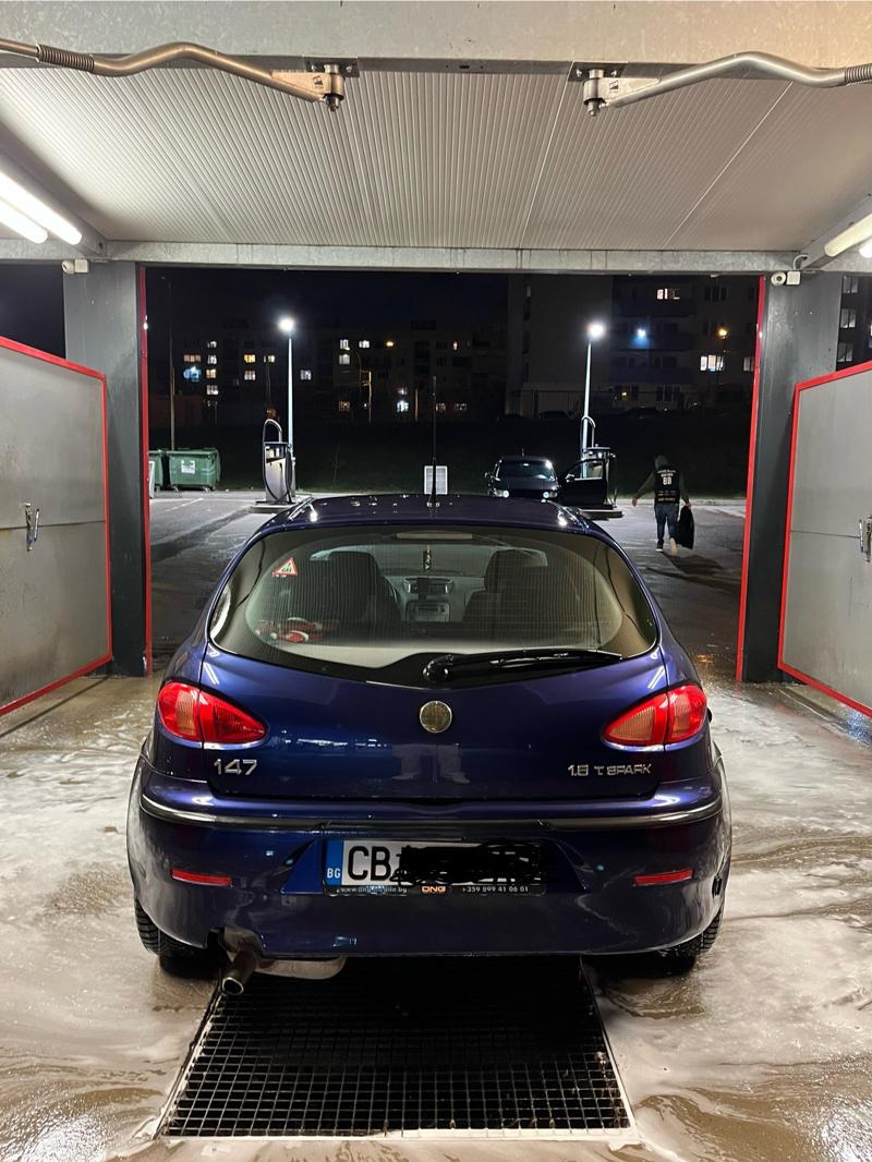 Alfa Romeo 147 TwinSpark 1.6 16 - изображение 3