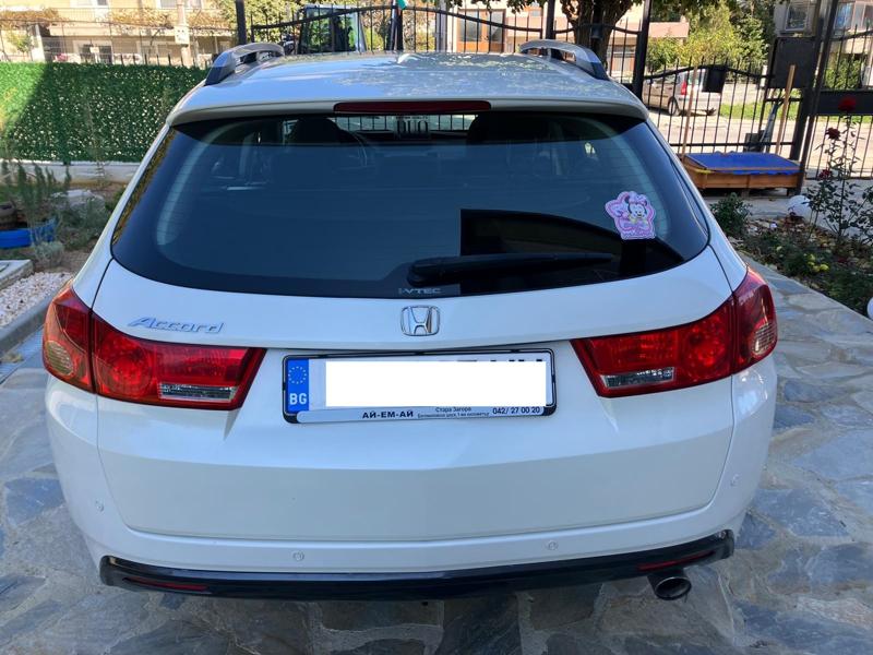 Honda Accord 2.0 I-VTEC 156hp - изображение 4