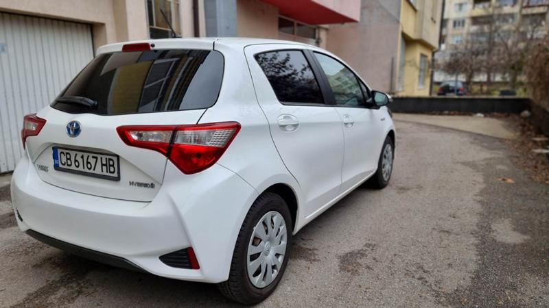 Toyota Yaris  - изображение 4