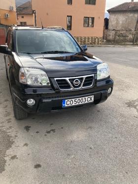 Nissan X-trail 2.5i