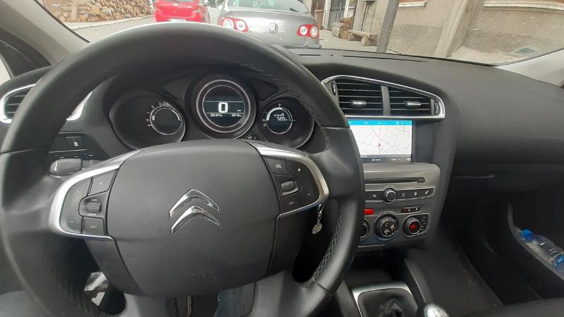 Citroen C4 1.6   HDI 99к.с. - изображение 4