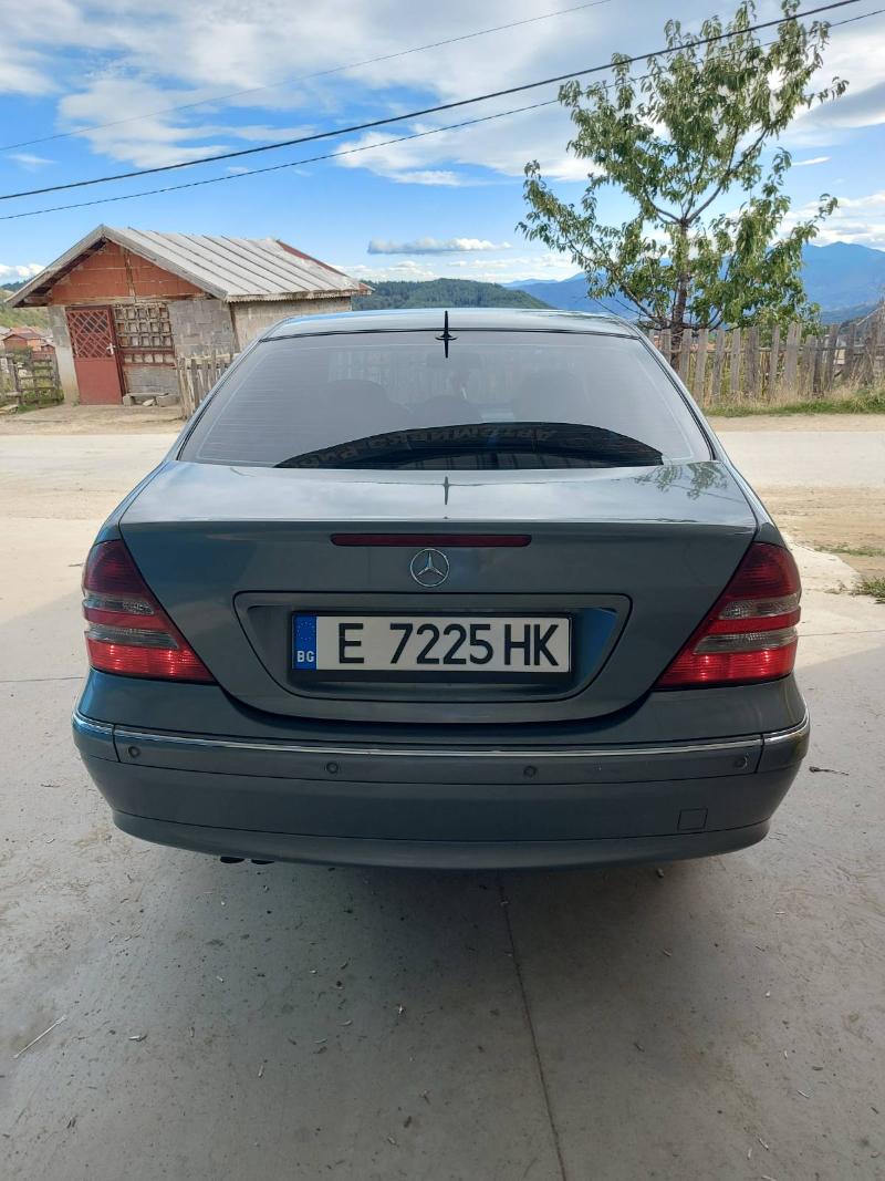 Mercedes-Benz C 200 2.2 CDI - изображение 4