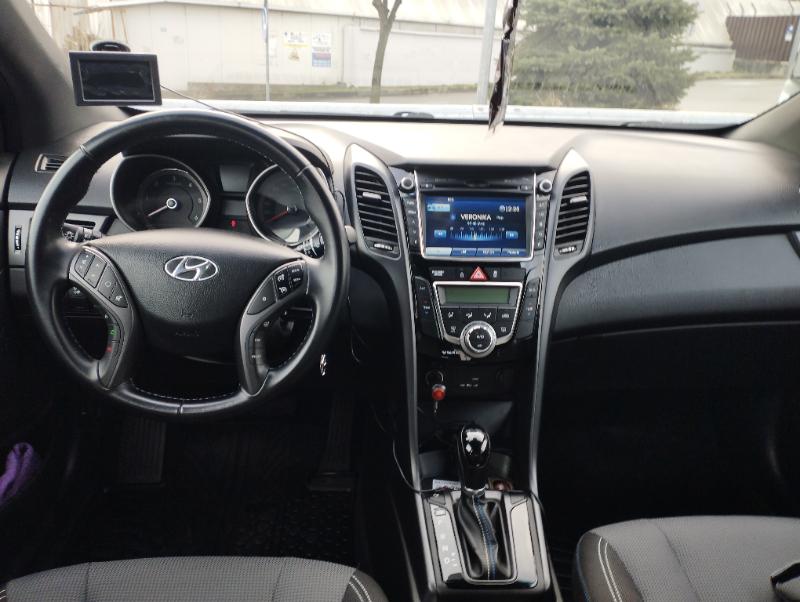 Hyundai I30 1.6 CRDI - изображение 7