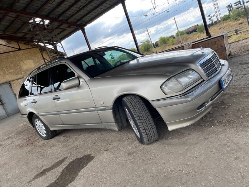 Mercedes-Benz C 220 CDI, FACELIFT - изображение 3