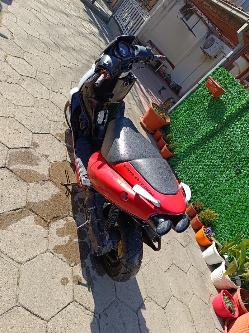 Aprilia Sr  - изображение 3