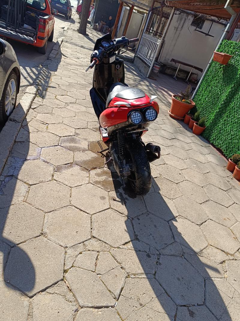 Aprilia Sr  - изображение 4