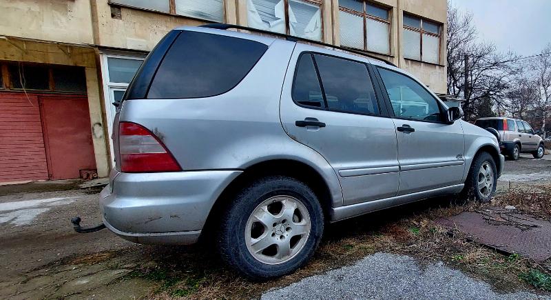 Mercedes-Benz ML 270 2.7 CDI - изображение 3