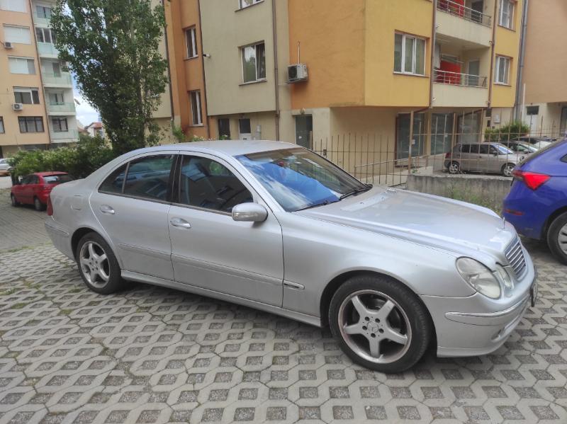 Mercedes-Benz E 270 2.7 CDI - изображение 2