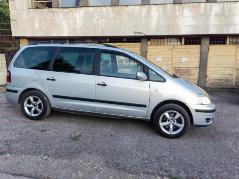 Ford Galaxy 2.3 - изображение 3