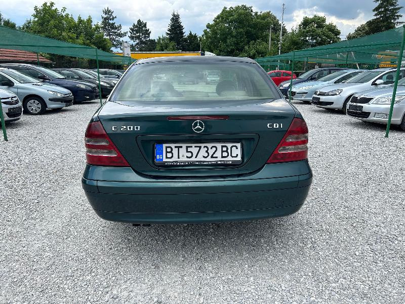 Mercedes-Benz C 200 2,2 - изображение 9