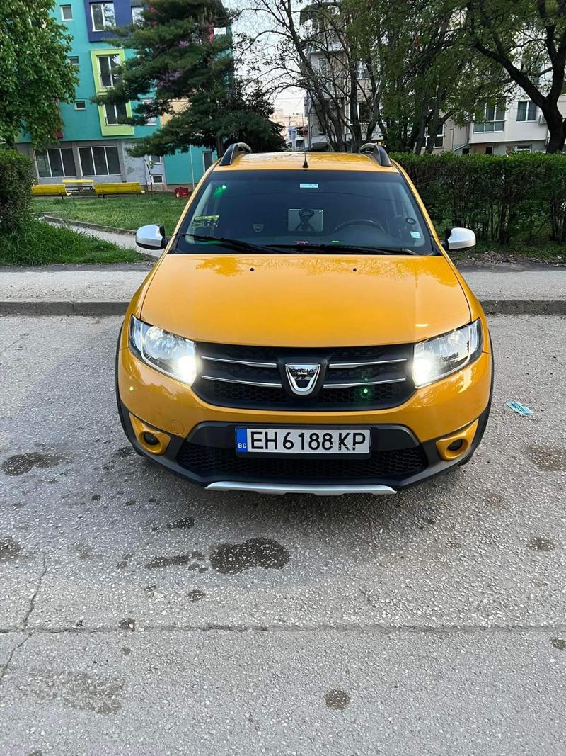 Dacia Sandero 1.5 - изображение 1