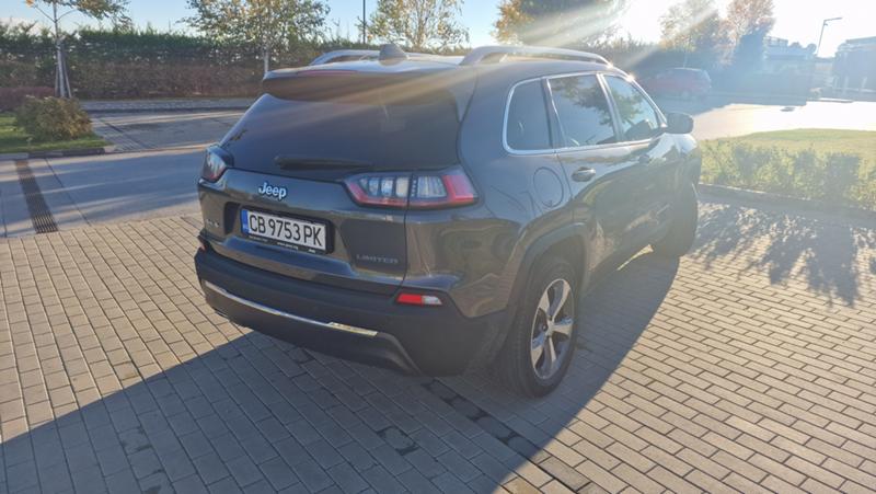 Jeep Cherokee  - изображение 5