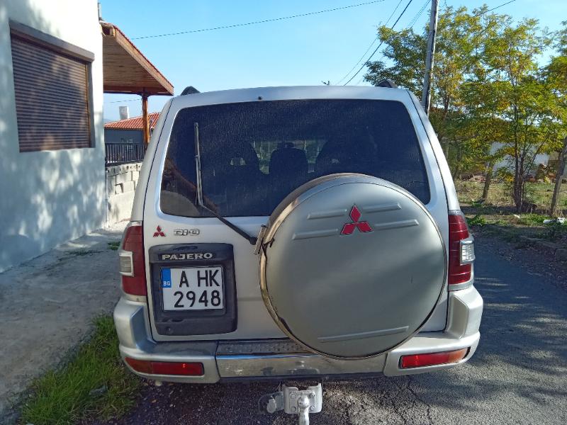 Mitsubishi Pajero 3.2 - изображение 8