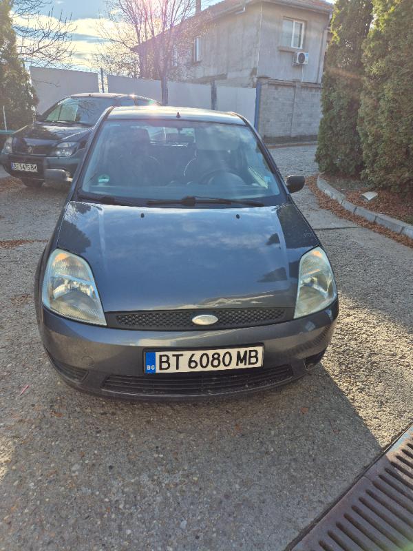 Ford Fiesta 1.3 - изображение 2