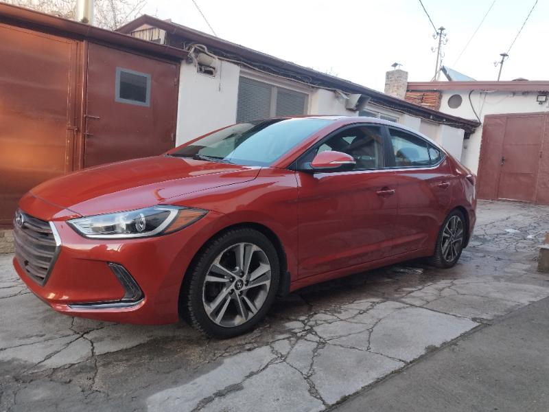 Hyundai Elantra 2.0 - изображение 5