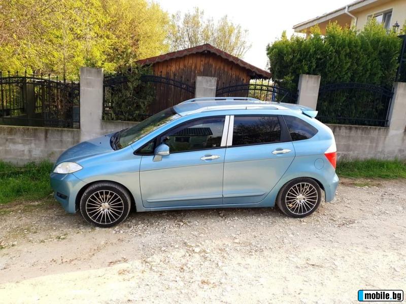 Honda Fr-v 2.0 - изображение 2