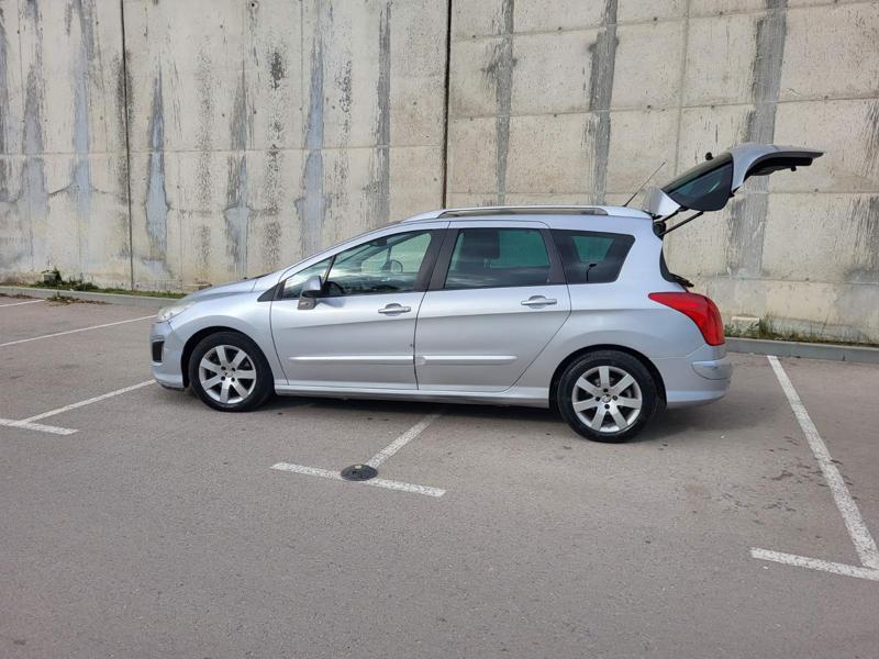 Peugeot 308 SW - изображение 8