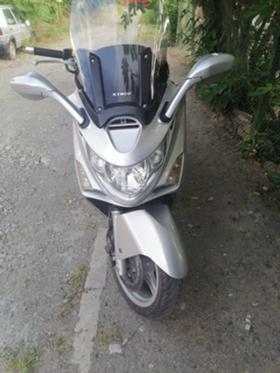 Обява за продажба на Kymco Xciting 250 ~1 800 лв. - изображение 1