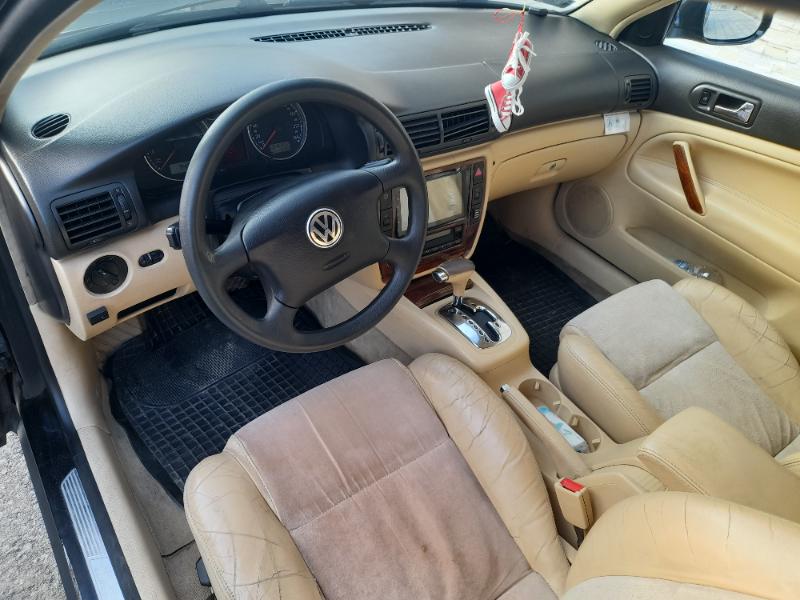 VW Passat 2.8 V6 4 4 фейса - изображение 10