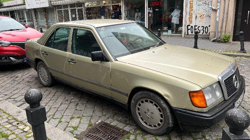 Mercedes-Benz 124 3.0 - изображение 3