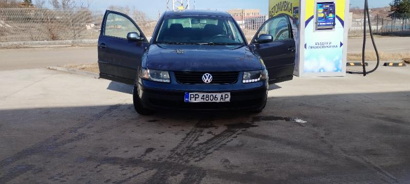 VW Passat 1.6 - изображение 7