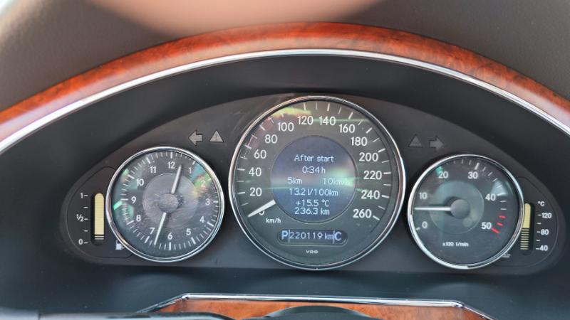 Mercedes-Benz CLS 320 3.0 cdi - изображение 8