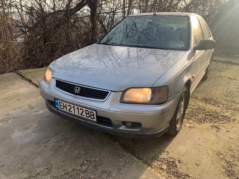 Honda Civic 1.6 - изображение 2