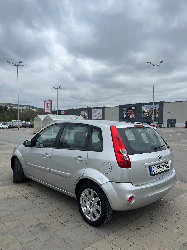 Ford Fiesta 1.4 TDCI - изображение 4