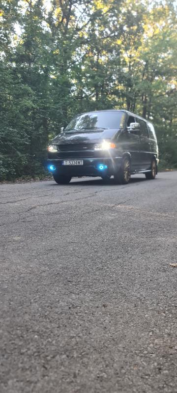 VW Caravelle 2.5 TDI - изображение 3