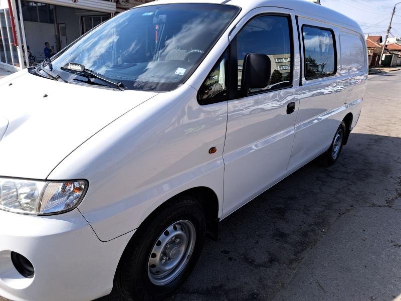 Hyundai H1 2.5 TDI - изображение 2