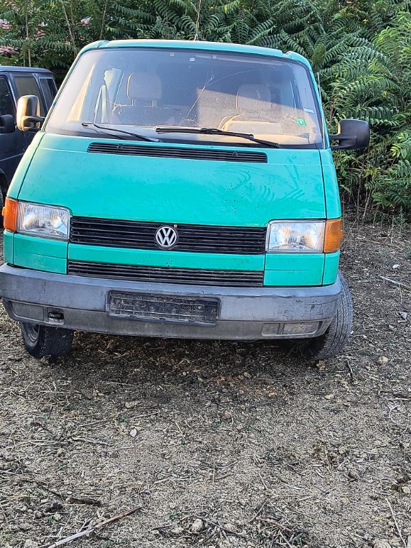 VW Transporter 2.5 - изображение 2