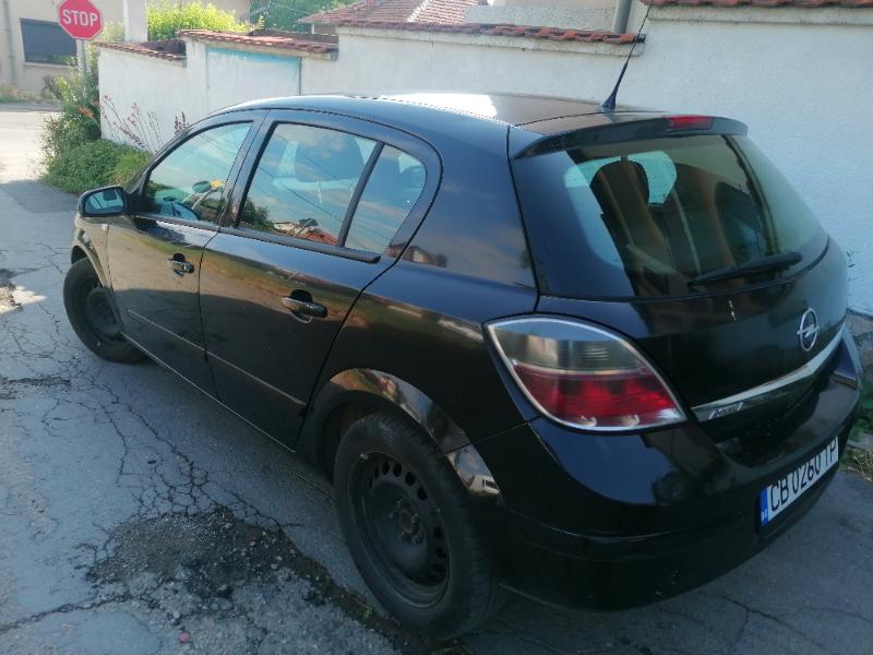 Opel Astra 1.6 - изображение 2