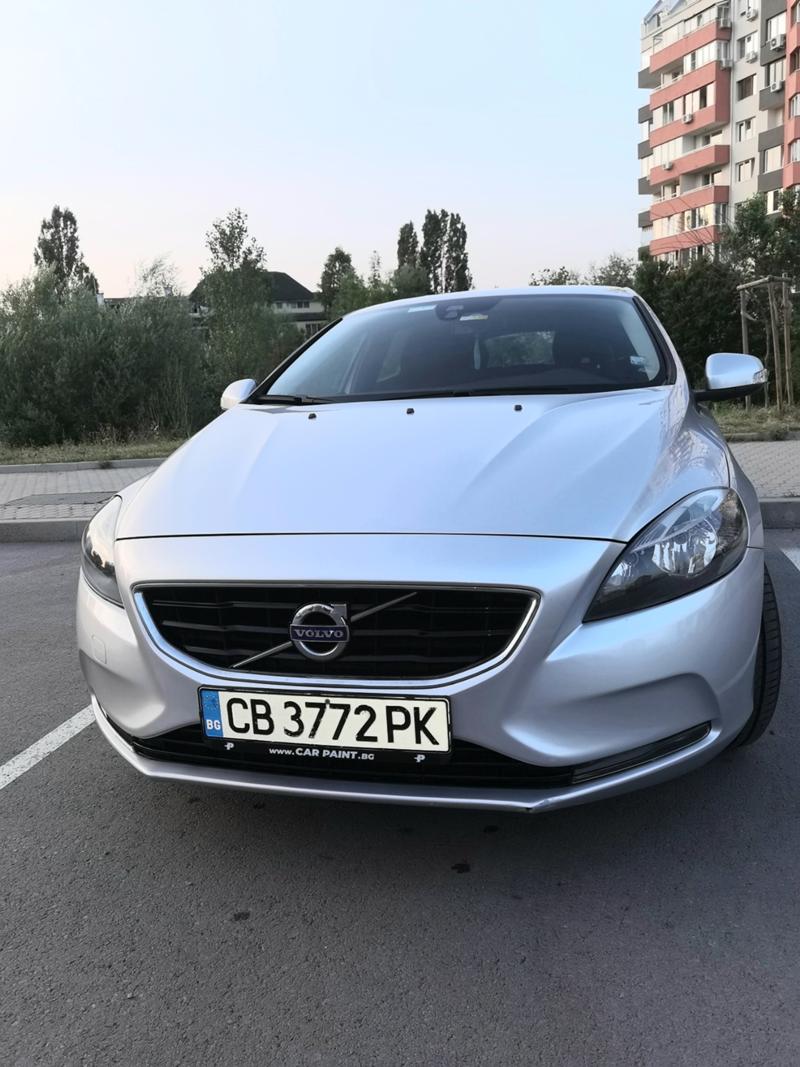 Volvo V40 D2 1,6 - изображение 10