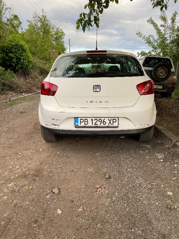 Seat Ibiza 1.6tdi 90ks - изображение 6