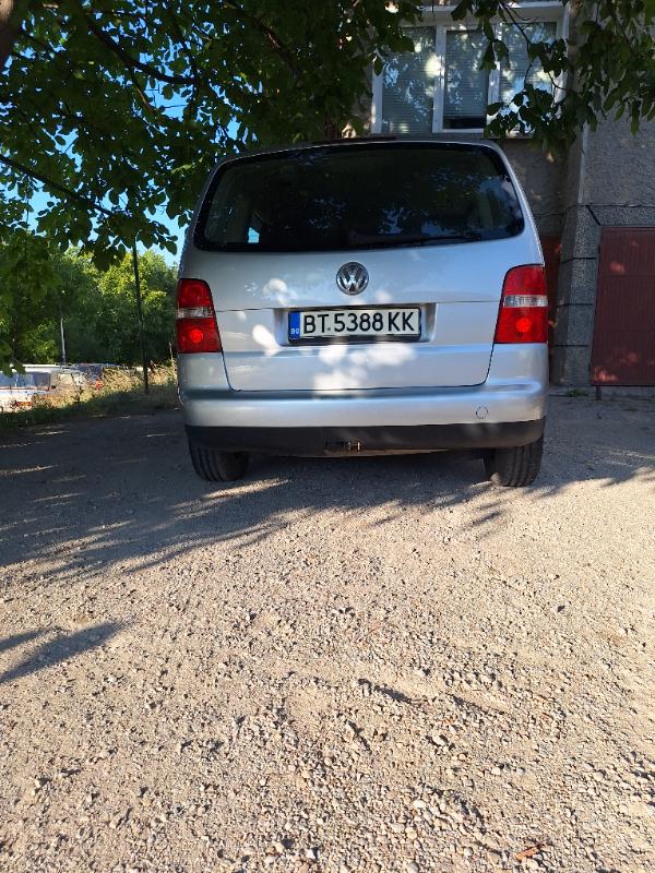 VW Touran 1,9 - изображение 8