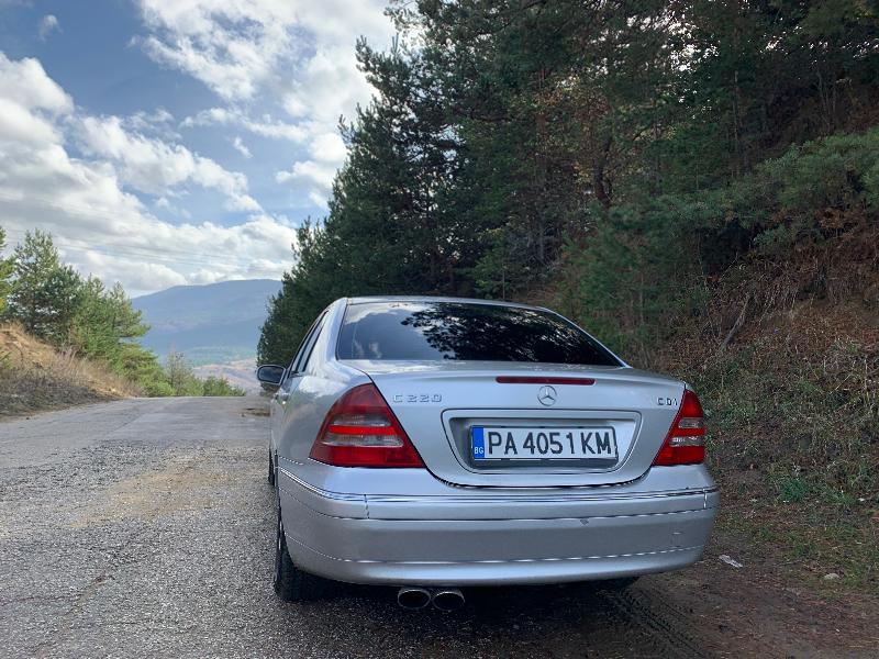 Mercedes-Benz C 220 220cdi - изображение 4