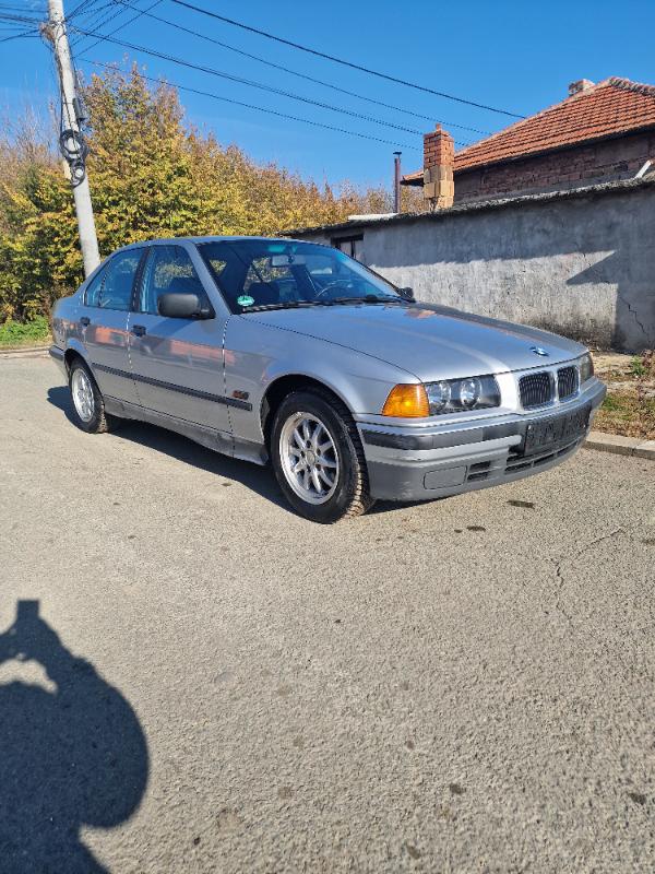 BMW 318 1800 - изображение 3