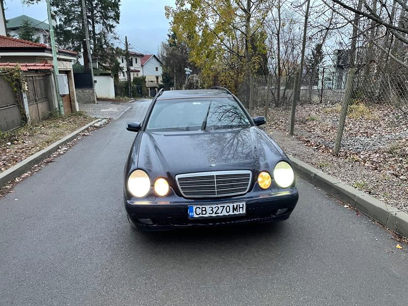 Mercedes-Benz E 220 CDI - изображение 3